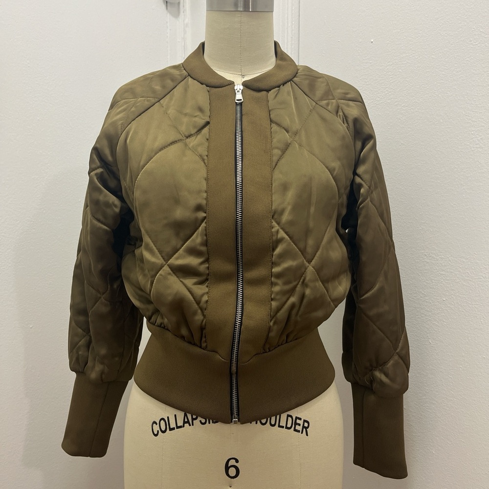 Zara Woman Quilted Jacket in Khaki and Orange - Picture 4 of 8